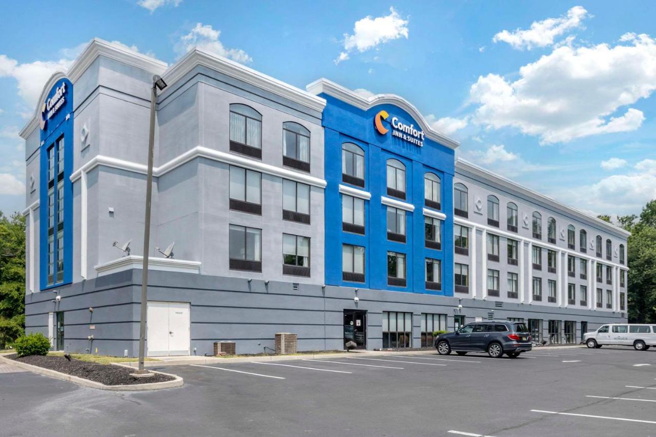 Comfort Inn & Suites Voorhees-Mt Laurel Exterior photo